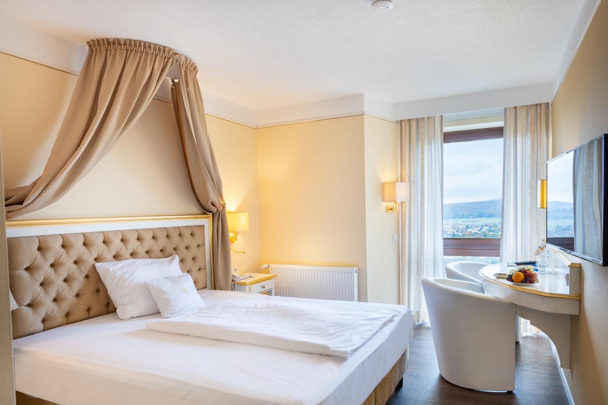Burghotel Staufenberg Staufenberg  Bagian luar foto