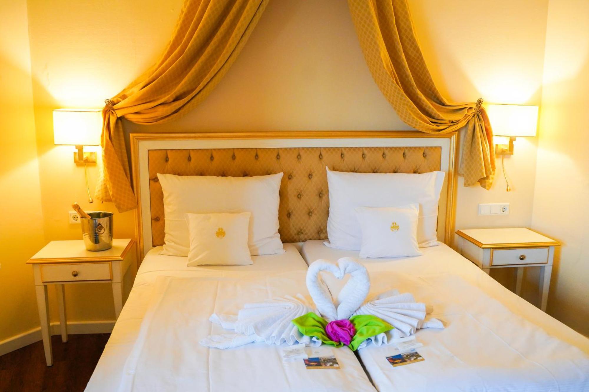 Burghotel Staufenberg Staufenberg  Bagian luar foto