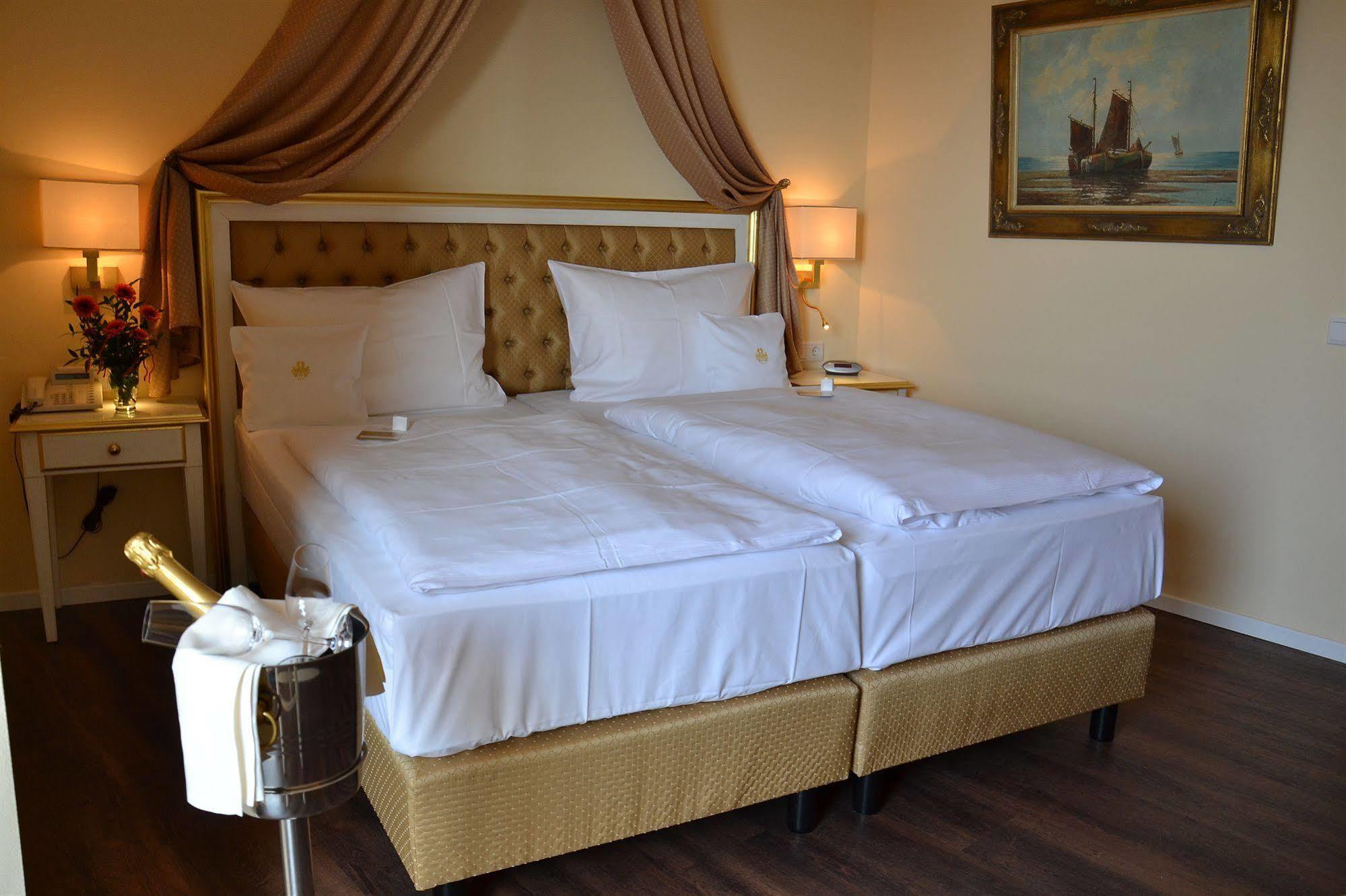 Burghotel Staufenberg Staufenberg  Bagian luar foto